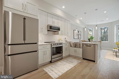 1930 Calvert St NW unit 3, Washington, DC 20009 - photo 6