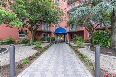 Sagamore Place Condominiums unit 701, Quincy, MA 02171 - photo 2