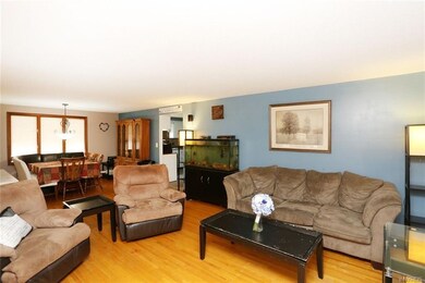 Large living/dining room combo