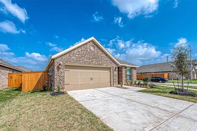 27102 Wandering Glen Ln, Katy, TX 77493 - photo 2