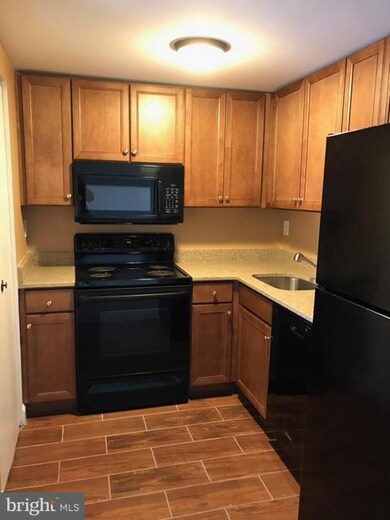 8623 Sacramento Dr unit B2, Alexandria, VA 22309 - photo 4