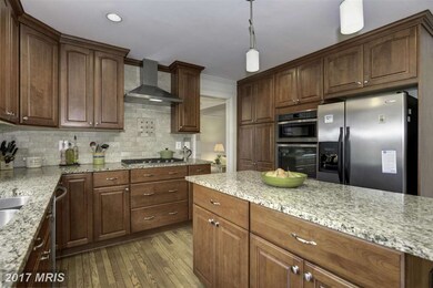 13 Stratford Garden Ct, Silver Spring, MD 20904 - photo 7