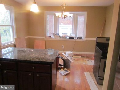 6225 Pioneer Dr, Baltimore, MD 21214 - photo 6