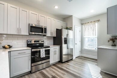 320 Old Grove Ln, Apex, NC 27502 - photo 2