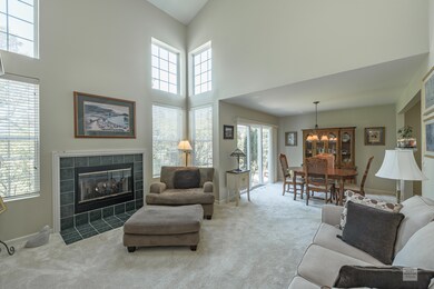 3807 Capri Ct, Naperville, IL 60564 - photo 3