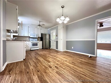 1413 Skycrest Dr, Fayetteville, NC 28304 - photo 6