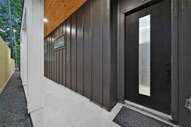 4930 Broom St, Houston, TX 77091 - photo 4