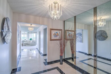 002_DOUBLE ENTRY FOYER