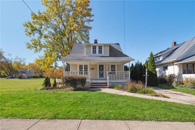 Bungalow-style home featuring a porch and a front 