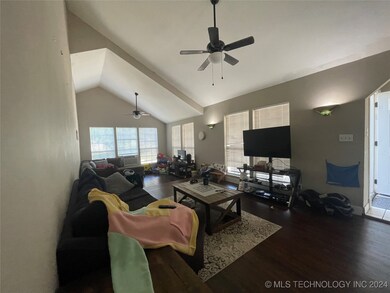 15288 S 177th West Ave, Kellyville, OK 74039 - photo 3