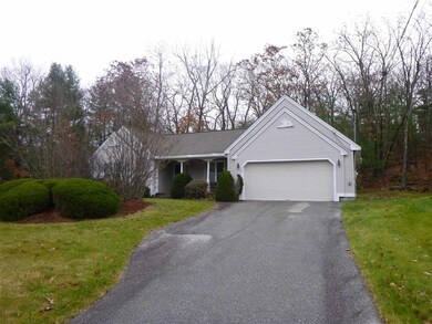 22 Heathrow Ct unit U438, Nashua, NH 03063 - photo 2