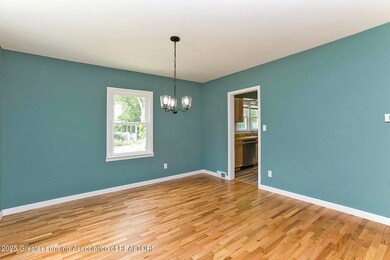 547 Kendon Dr, Lansing, MI 48910 - photo 7