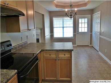 Eat-in kitchen