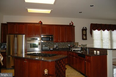5845 Saddle Downs Place, Centreville, VA 20120 - photo 7