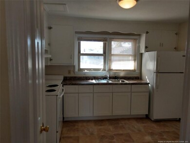 504 Terry Cir, Fayetteville, NC 28304 - photo 3