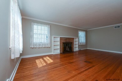 160 Brevator St, Albany, NY 12206 - photo 5