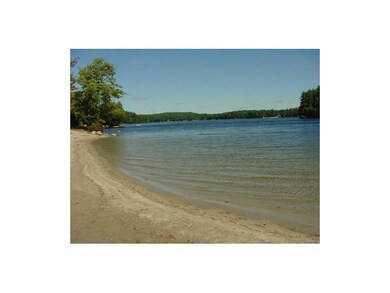 Crystal Lake | Wilkies Beach |...