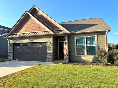 127 Cherrybark Ln, Taylors, SC 29687 - photo 2