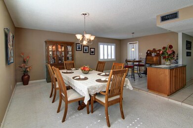 Formal Dining