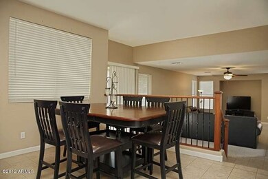 DiningRoom_2047