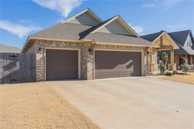 1332 Sonoma Lakes Blvd, Moore, OK 73160 - photo 2