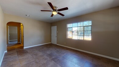 1005 Lariat St, El Paso, TX 79915 - photo 6