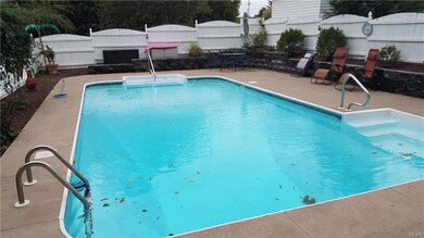 127 Spy Glass Hill Rd, Bath, PA 18014 - photo 3