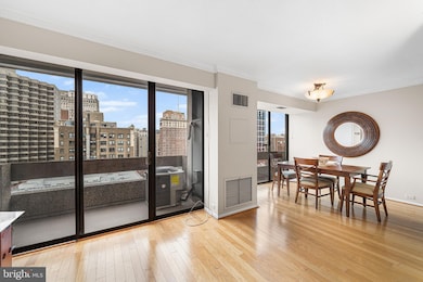 Center City One unit 1701, Philadelphia, PA 19107 - photo 4