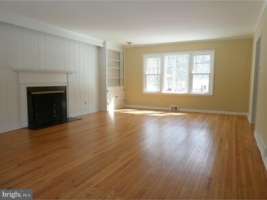 1673 High Point Ln, Phoenixville, PA 19460 - photo 4