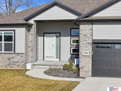 20608 Camelback Ave, Gretna, NE 68028 - photo 3