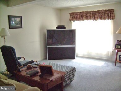 513 Constant Ridge Ct, Abingdon, MD 21009 - photo 2