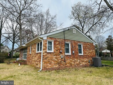 2006 Clark Place, Alexandria, VA 22308 - photo 4