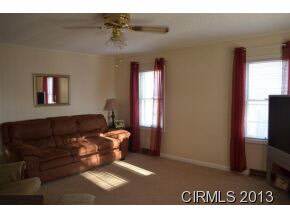 429 Columbia Ave, Tipton, IN 46072 - photo 3