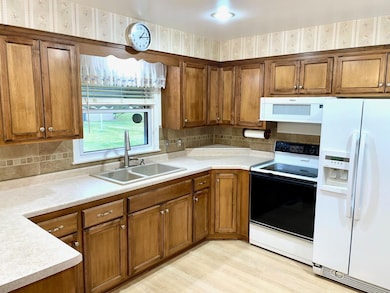 1401 7th St NW, Austin, MN 55912 - photo 4