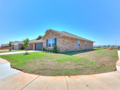 9001 Blackfork Ln, Oklahoma City, OK 73160 - photo 3