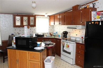 9291 Staple Ln, Mechanicsville, VA 23116 - photo 5