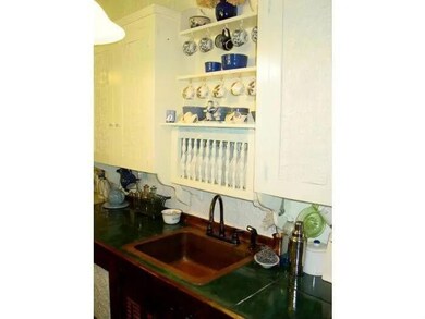 Reed photo kitchen sink