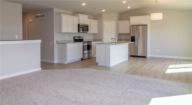 2501 N 7th Ave E, Newton, IA 50208 - photo 7