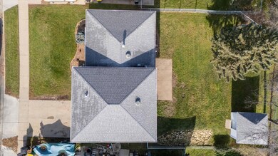 1827 Marian Dr, Bismarck, ND 58501 - photo 3