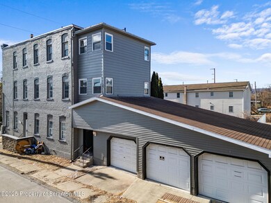 717 Mill St, Dunmore, PA 18512 - photo 2