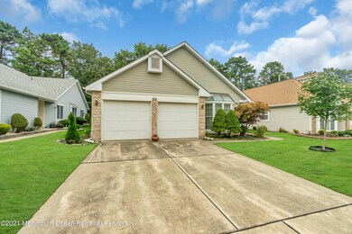 1610 Sweetbay Dr, Toms River, NJ 08755 - photo 4