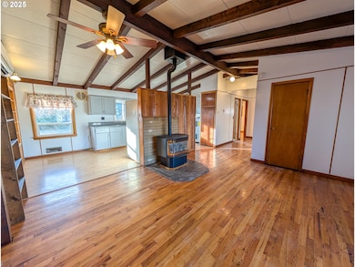 1106 F Ave, La Grande, OR 97850 - photo 2