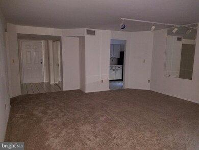 2901 Fallstaff Rd unit 203, Baltimore, MD 21209 - photo 5