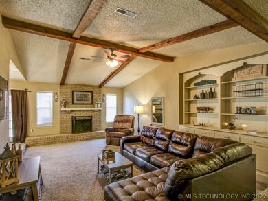 611 E 135th Place, Glenpool, OK 74033 - photo 4