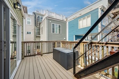 402 E 7th St unit 3, Boston, MA 02127 - photo 4