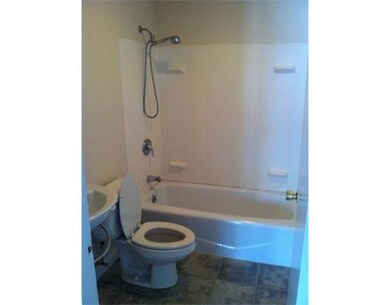 175 New York St, Lowell, MA 01850 - photo 7