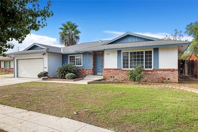 6513 N Anna St, Fresno, CA 93710 - photo 2