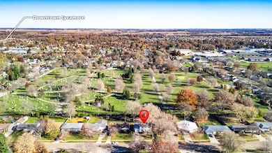 unlisted-address, Sycamore, IL 60178 - photo 7