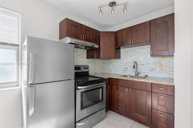 4021 N Andrews Ave unit 3, Fort Lauderdale, FL 33309 - photo 7