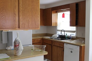 301 Central St, Acton, MA 01720 - photo 5